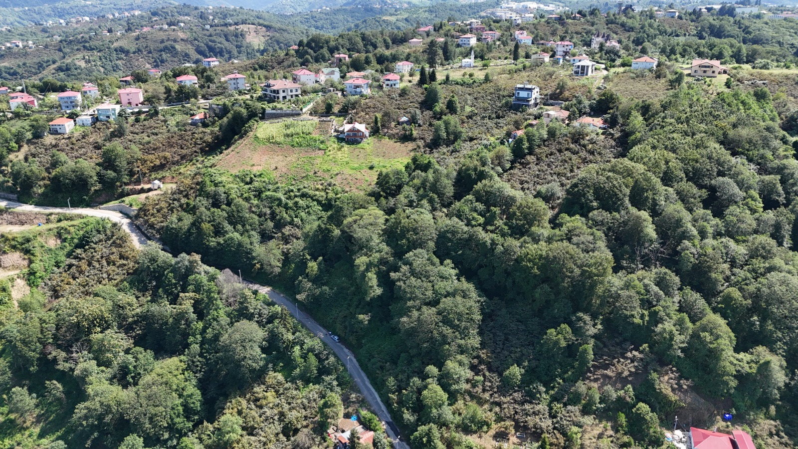 MABEL GAYRİMENKUL/ BEŞİKDÜZÜ/ DENİZLİ MAH 4.242 M2 MÜSTAKİL ARSA